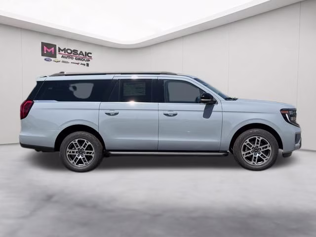2026 Glacier Gray Metallic Tri-Coat Ford Expedition Max Active 4X4 SUV