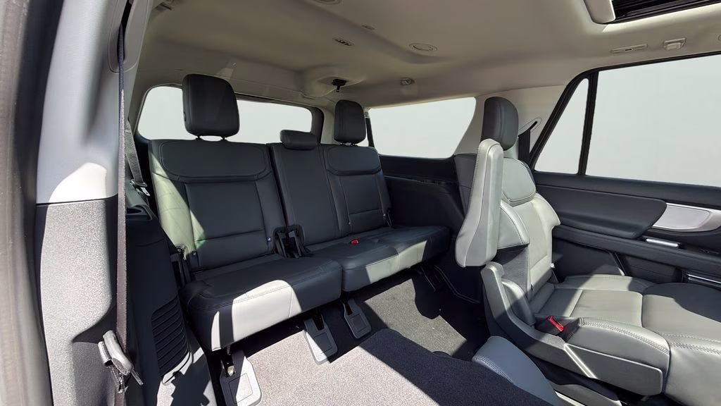 2026 Agate Black Metallic Ford Expedition Max Active 4X4 SUV
