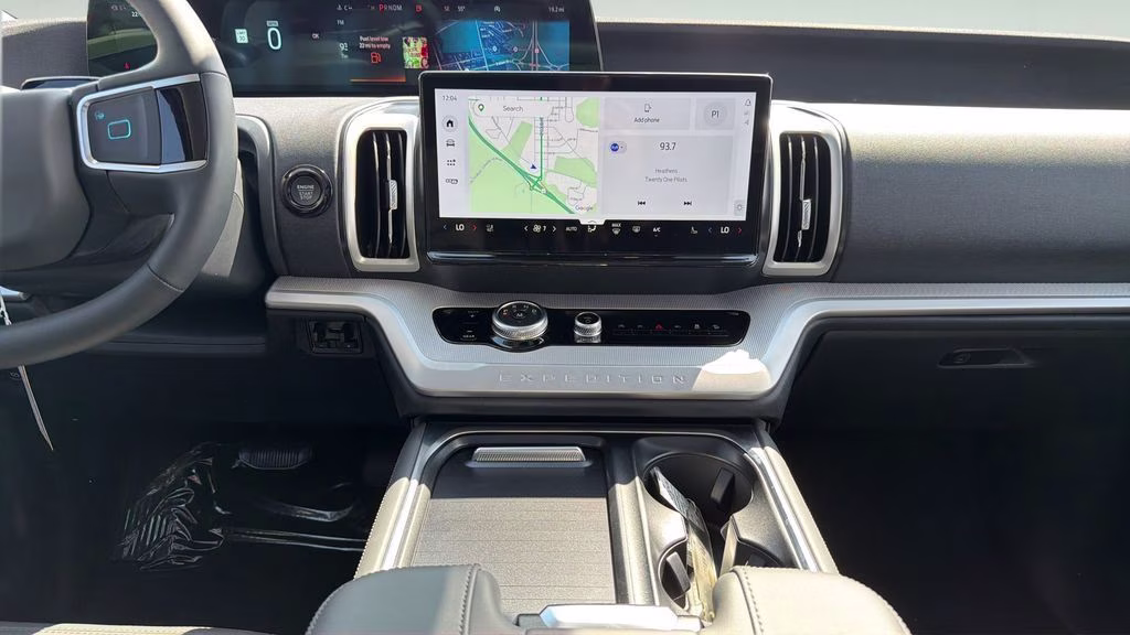 2026 Agate Black Metallic Ford Expedition Max Active 4X4 SUV