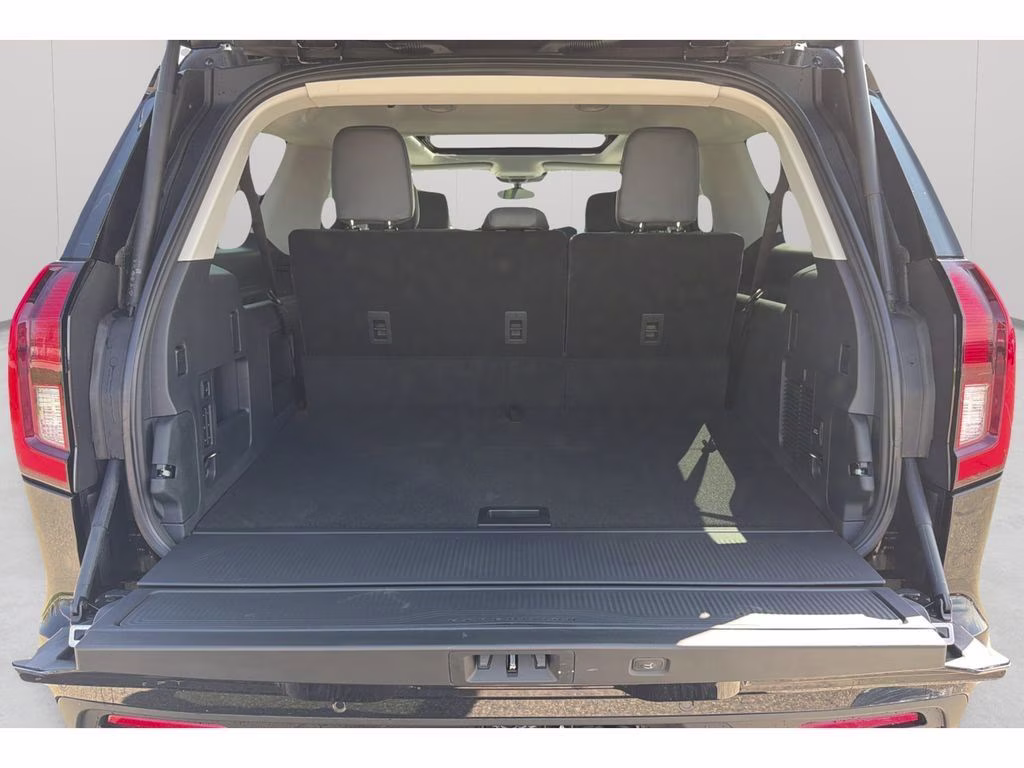 2026 Agate Black Metallic Ford Expedition Max Active 4X4 SUV