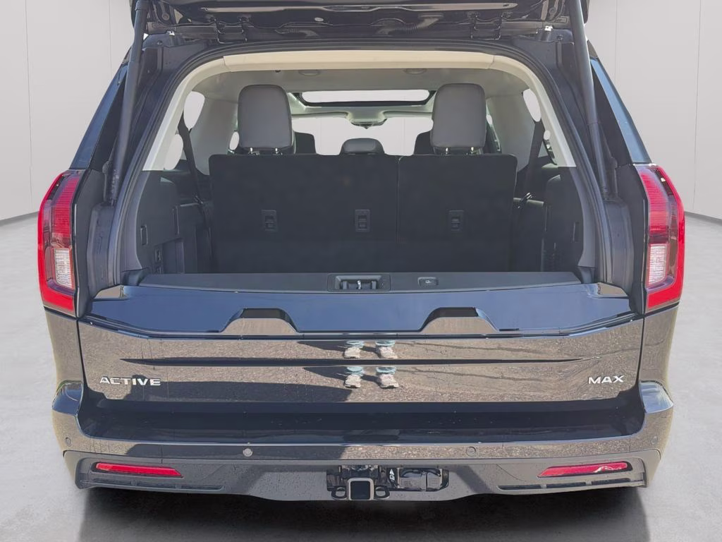 2026 Agate Black Metallic Ford Expedition Max Active 4X4 SUV