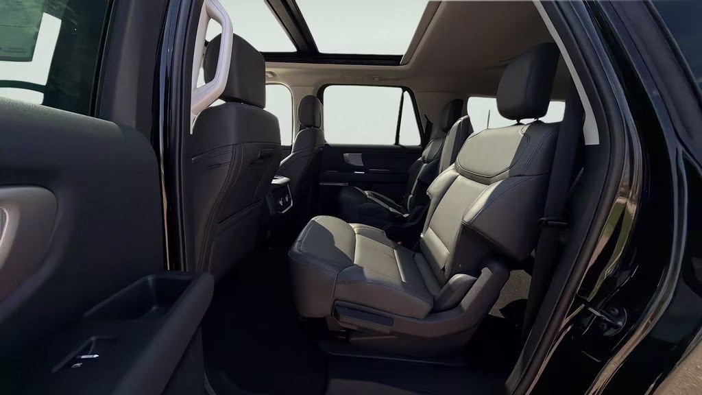 2026 Agate Black Metallic Ford Expedition Max Active 4X4 SUV