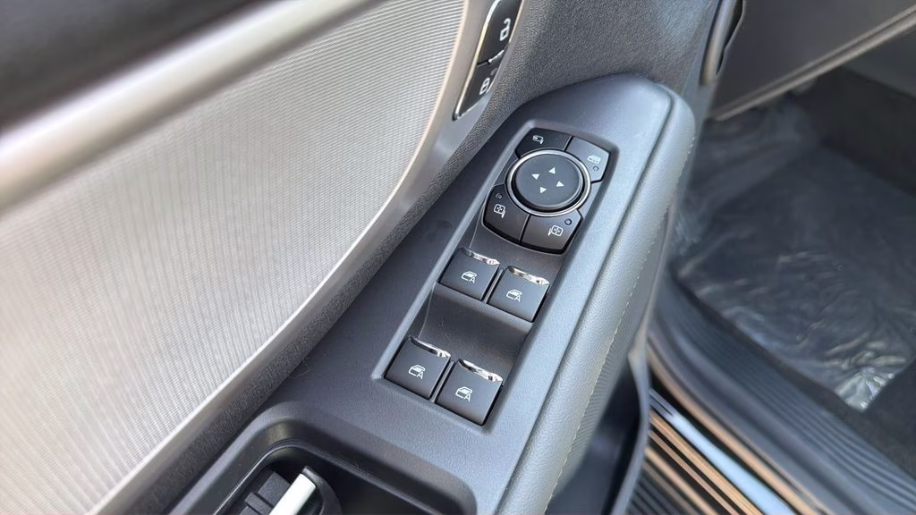 2026 Agate Black Metallic Ford Expedition Max Active 4X4 SUV