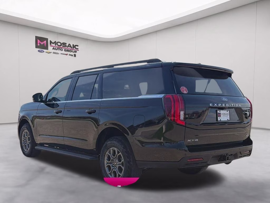 2026 Agate Black Metallic Ford Expedition Max Active 4X4 SUV