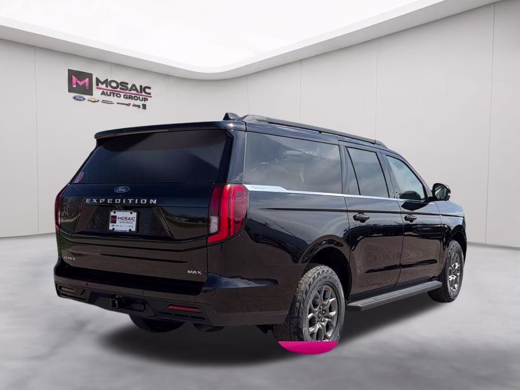 2026 Agate Black Metallic Ford Expedition Max Active 4X4 SUV