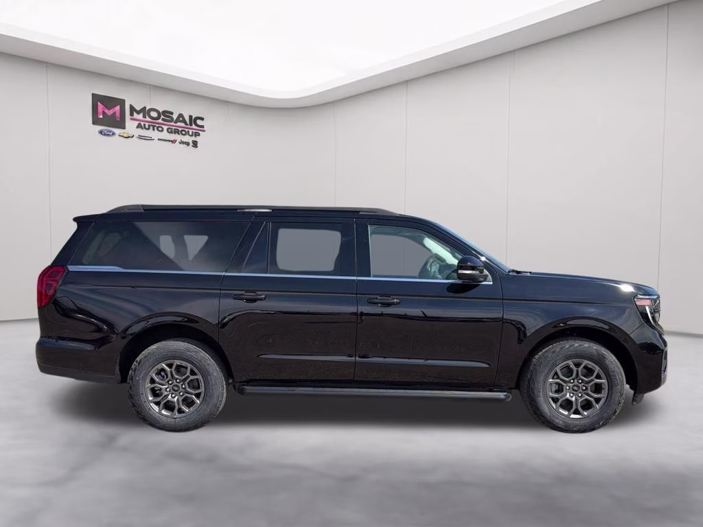 2026 Agate Black Metallic Ford Expedition Max Active 4X4 SUV
