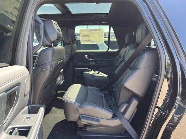 2026 Agate Black Metallic Ford Expedition Max Platinum 4X4 SUV