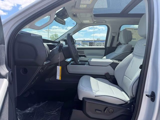 2026 Space Silver Metallic Ford Expedition Max Platinum 4X4 SUV
