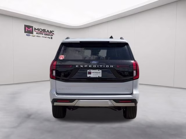 2026 Space Silver Metallic Ford Expedition Max Platinum 4X4 SUV
