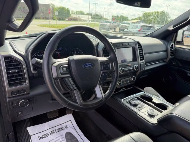 2020 White Metallic Ford Expedition XLT 4X4 SUV