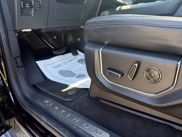 2024 Black Ford Expedition Platinum 4X4 SUV