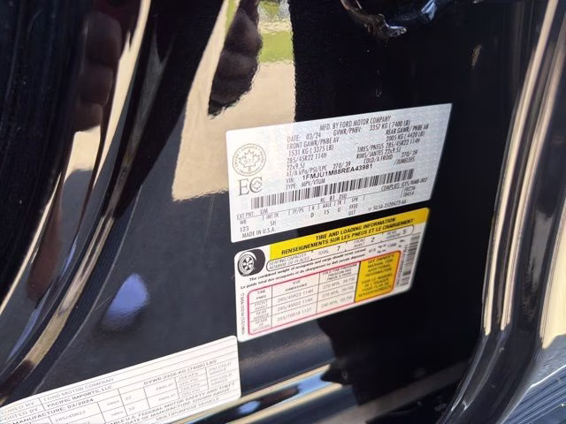 2024 Black Ford Expedition Platinum 4X4 SUV