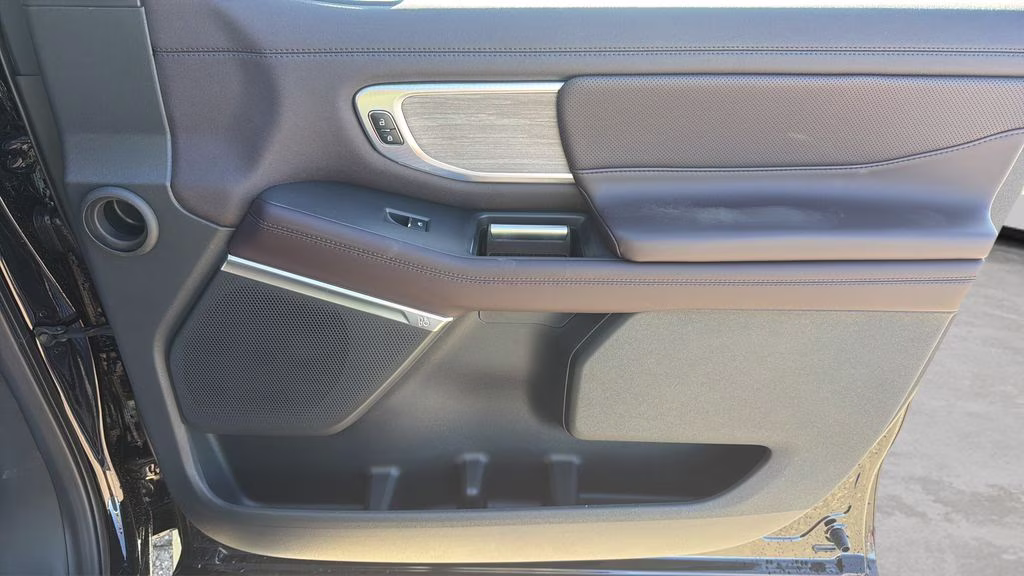 2026 Agate Black Metallic Ford Expedition Platinum 4X4 SUV