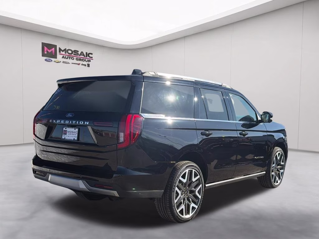 2026 Agate Black Metallic Ford Expedition Platinum 4X4 SUV