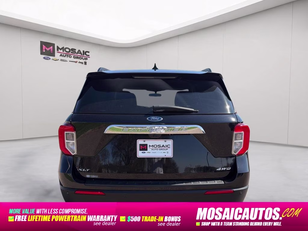 2023 Black Metallic Ford Explorer XLT 4X4 SUV