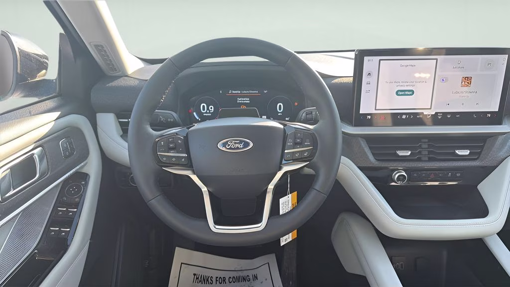 2026 White Metallic Ford Explorer Platinum 4X4 SUV
