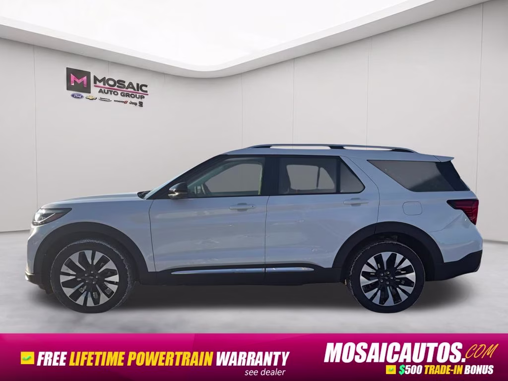2026 White Metallic Ford Explorer Platinum 4X4 SUV