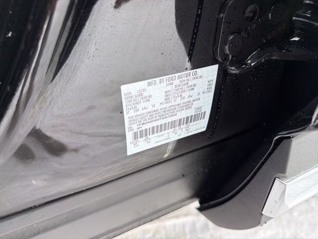 2026 Agate Black Metallic Ford Explorer Platinum 4X4 SUV