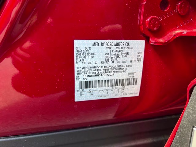2026 Rapid Red Metallic Tinted Clearcoat Ford Explorer Platinum 4X4 SUV