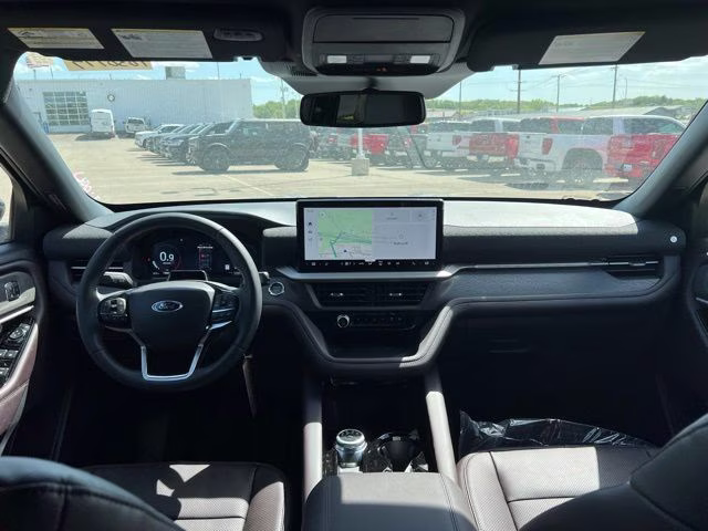 2026 Carbonized Gray Metallic Ford Explorer Platinum 4X4 SUV