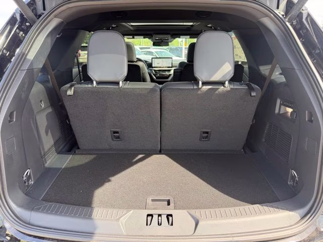 2026 Agate Black Metallic Ford Explorer ST 4X4 SUV