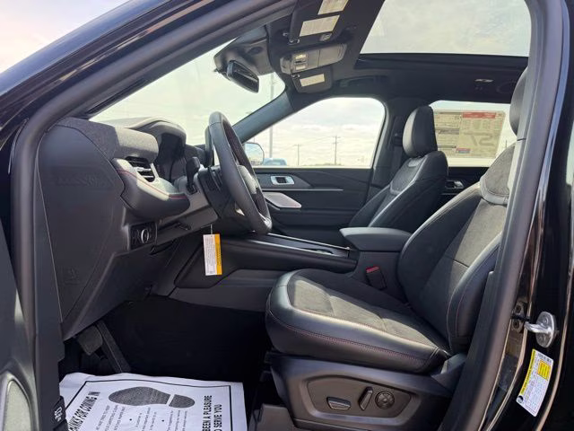 2026 Agate Black Metallic Ford Explorer ST 4X4 SUV
