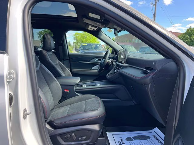 2026 White Metallic Ford Explorer ST 4X4 SUV