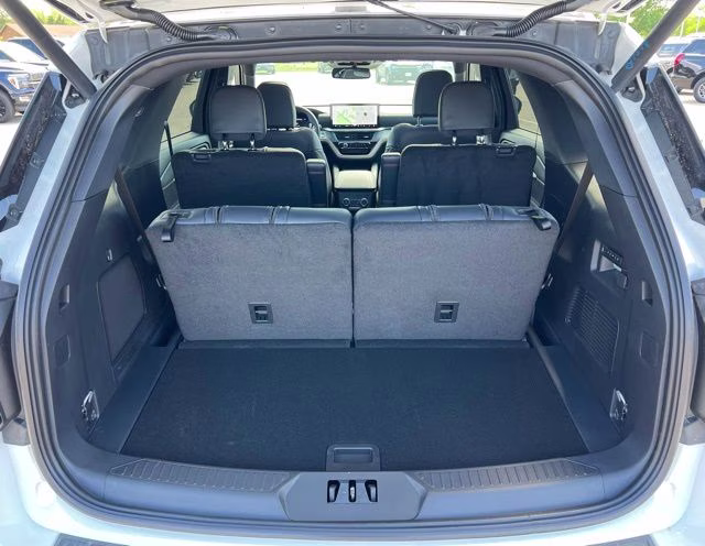 2026 White Metallic Ford Explorer ST 4X4 SUV