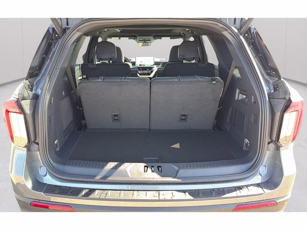 2026 Carbonized Gray Metallic Ford Explorer ST 4X4 SUV