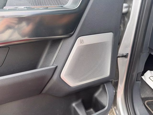 2023 Silver Ford Super Duty F-250 SRW Platinum 4X4 Truck