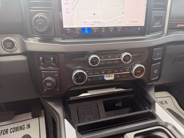 2023 Silver Ford Super Duty F-250 SRW Platinum 4X4 Truck