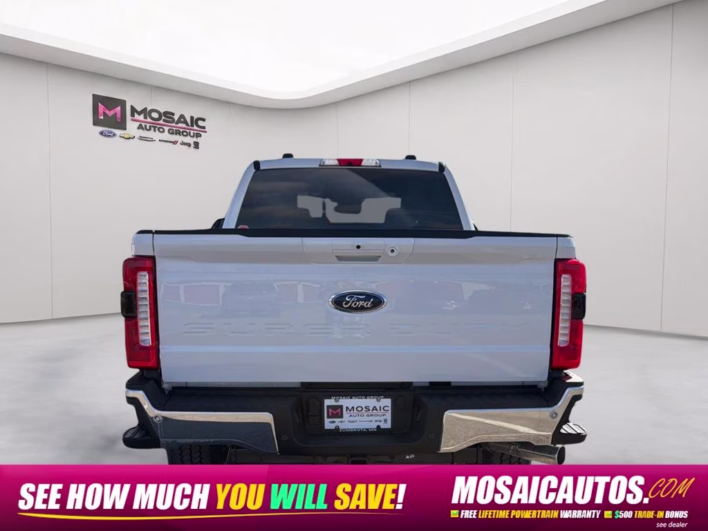 2026 Oxford White Ford Super Duty F-350 SRW Lariat 4X4 Truck