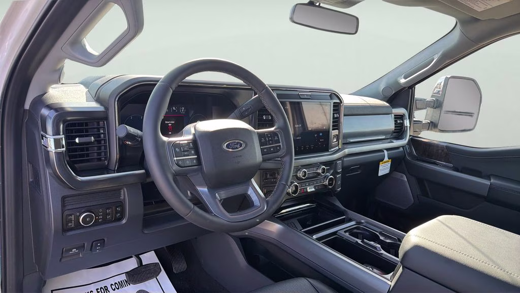 2026 White Metallic Ford Super Duty F-350 SRW Lariat 4X4 Truck