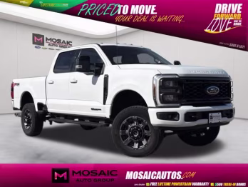 2024 Oxford White Ford Super Duty F-350 SRW Lariat 4X4 Truck