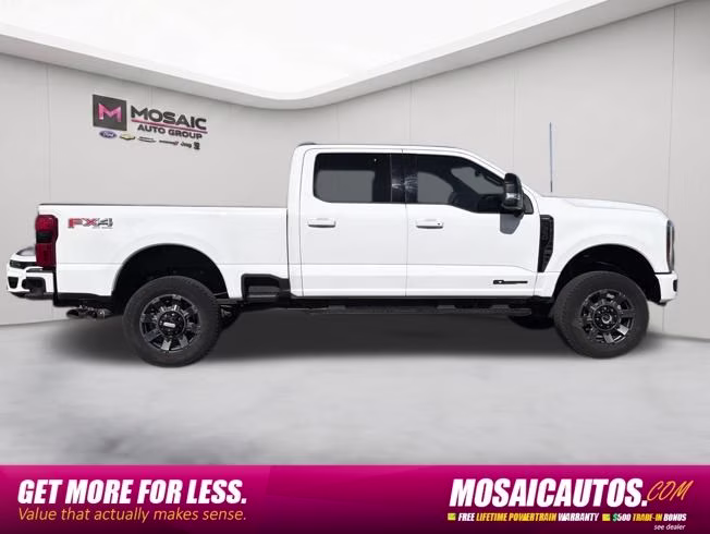 2024 Oxford White Ford Super Duty F-350 SRW Lariat 4X4 Truck