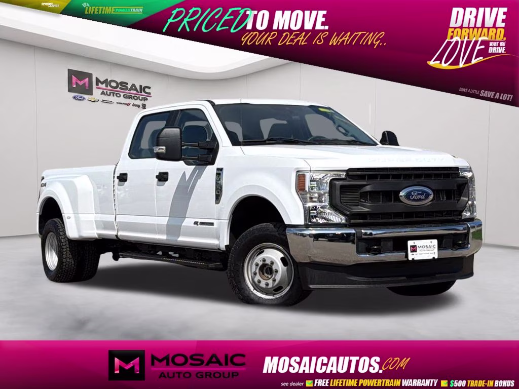 2022 Oxford White Ford Super Duty F-350 DRW XL 4X4 Truck