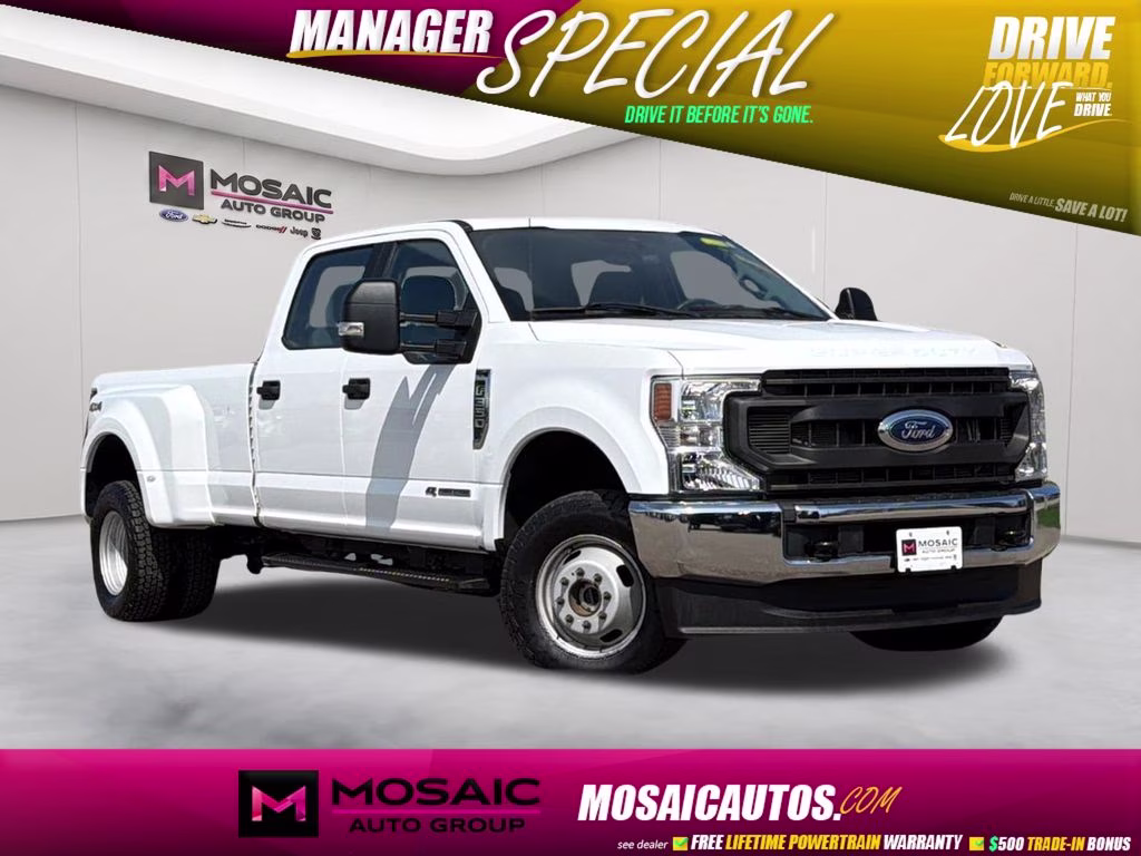 2022 Oxford White Ford Super Duty F-350 DRW XL 4X4 Truck