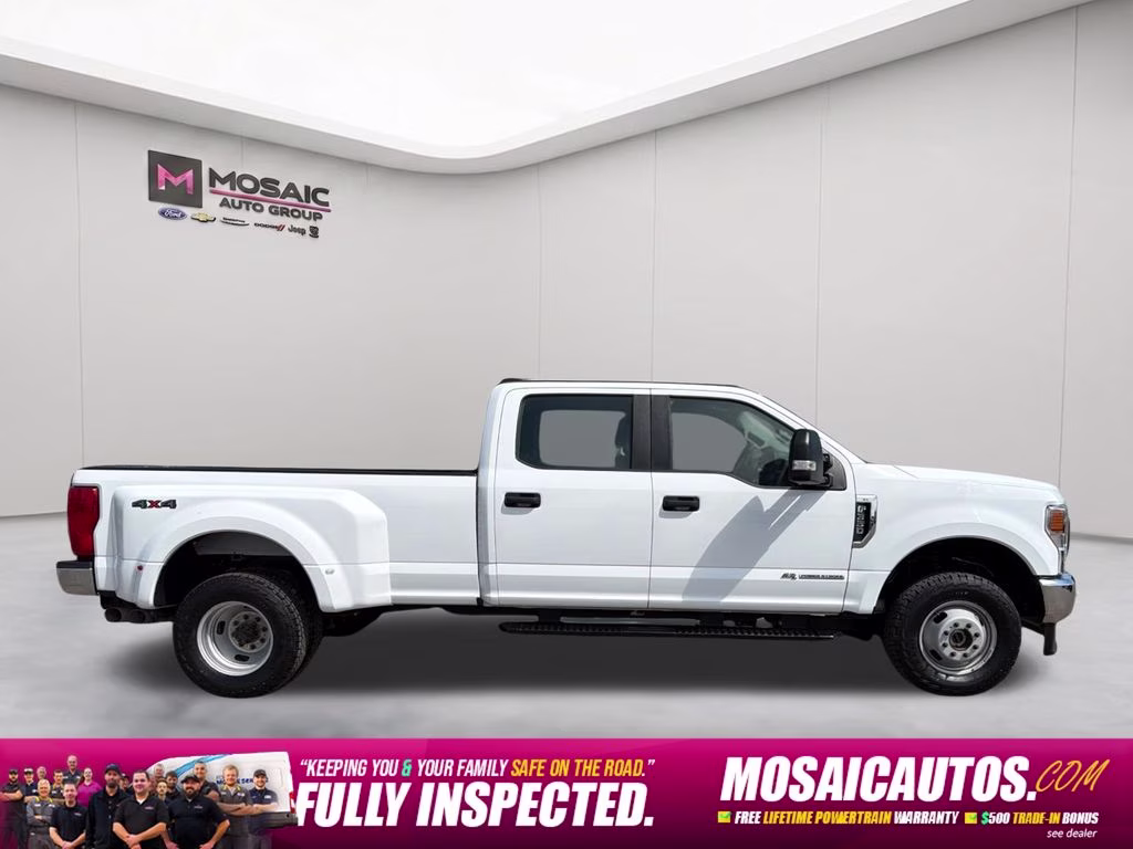 2022 Oxford White Ford Super Duty F-350 DRW XL 4X4 Truck