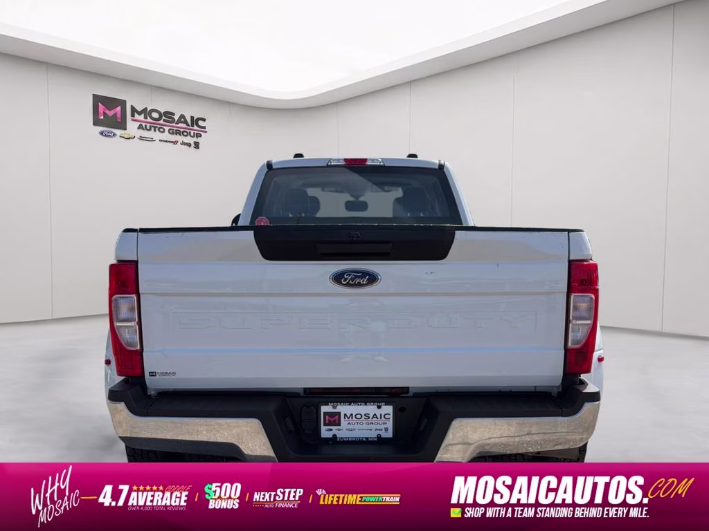 2022 Oxford White Ford Super Duty F-350 DRW XL 4X4 Truck
