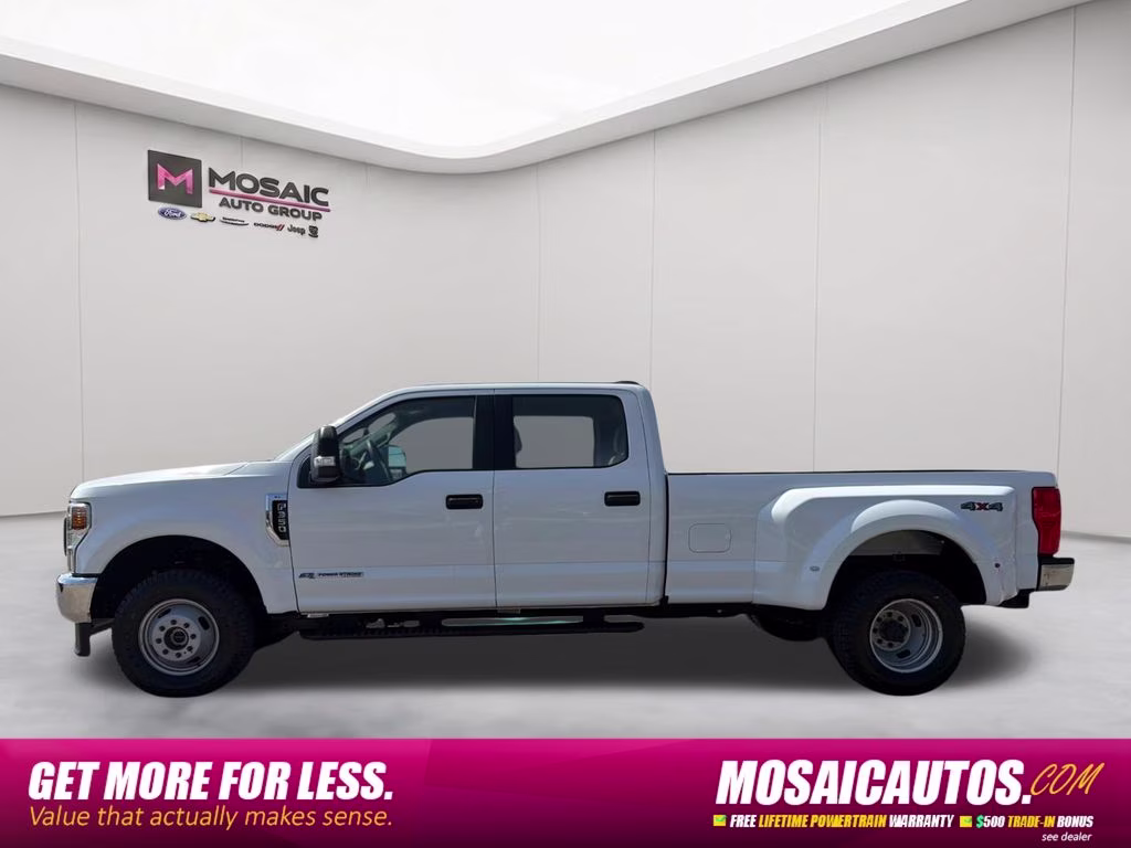 2022 Oxford White Ford Super Duty F-350 DRW XL 4X4 Truck