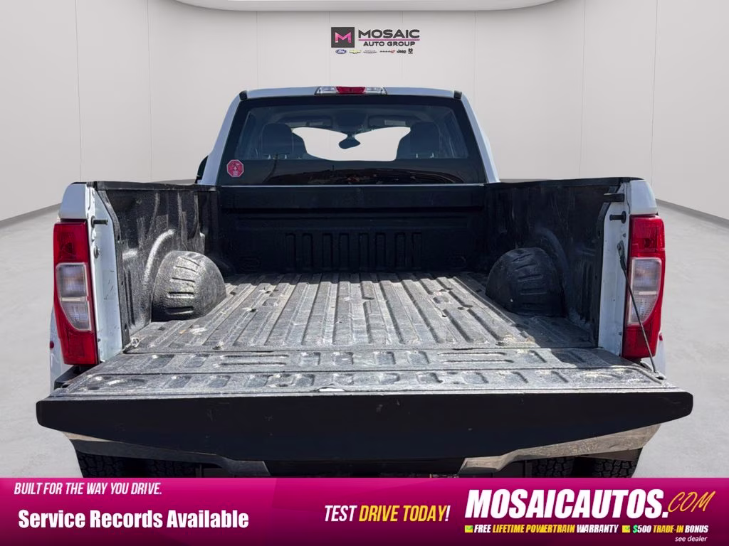 2022 Oxford White Ford Super Duty F-350 DRW XL 4X4 Truck