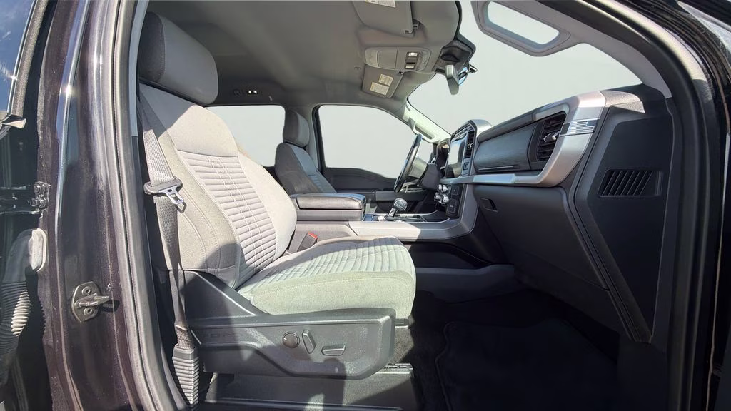 2023 Avalanche Ford F-150 XLT 4X4 Truck