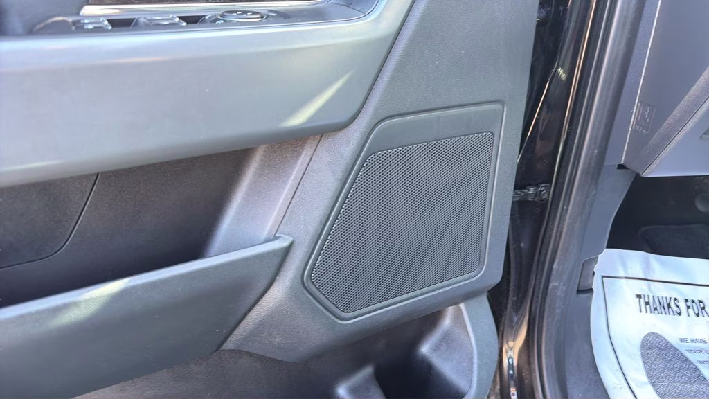 2023 Avalanche Ford F-150 XLT 4X4 Truck