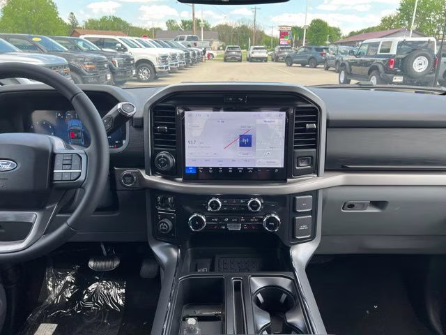 2026 Oxford White Ford F-150 XLT 4X4 Truck