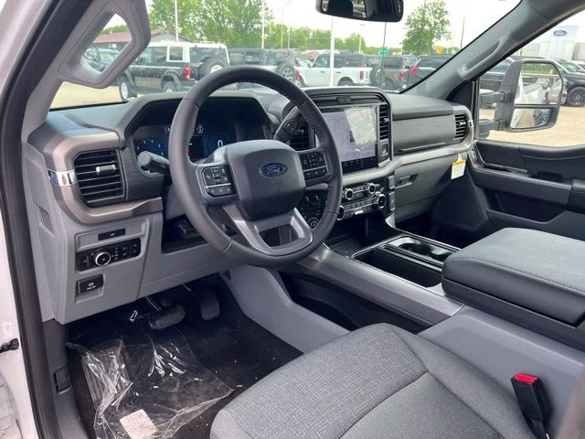2026 Oxford White Ford F-150 XLT 4X4 Truck