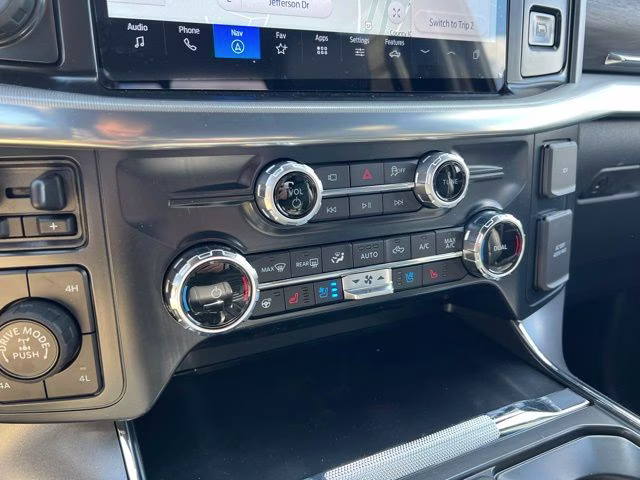 2026 Agate Black Metallic Ford F-150 Lariat 4X4 Truck
