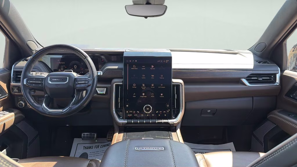 2025 Silver GMC Yukon Denali Ultimate 4X4 SUV