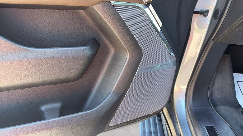 2025 Silver GMC Yukon Denali Ultimate 4X4 SUV