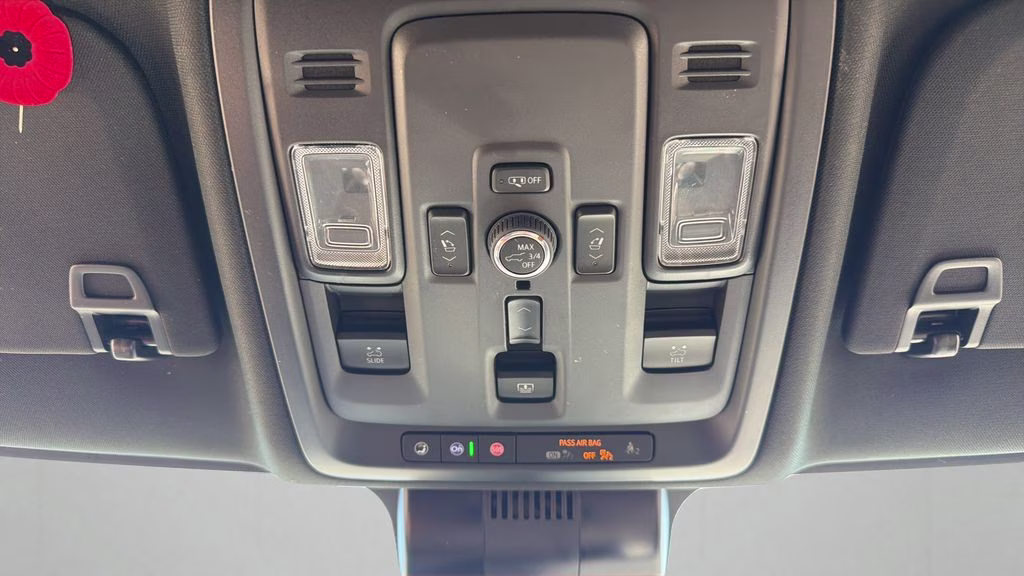 2025 Silver GMC Yukon Denali Ultimate 4X4 SUV