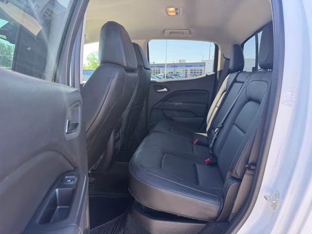 2016 Summit White GMC Canyon SLT 4X4 Truck